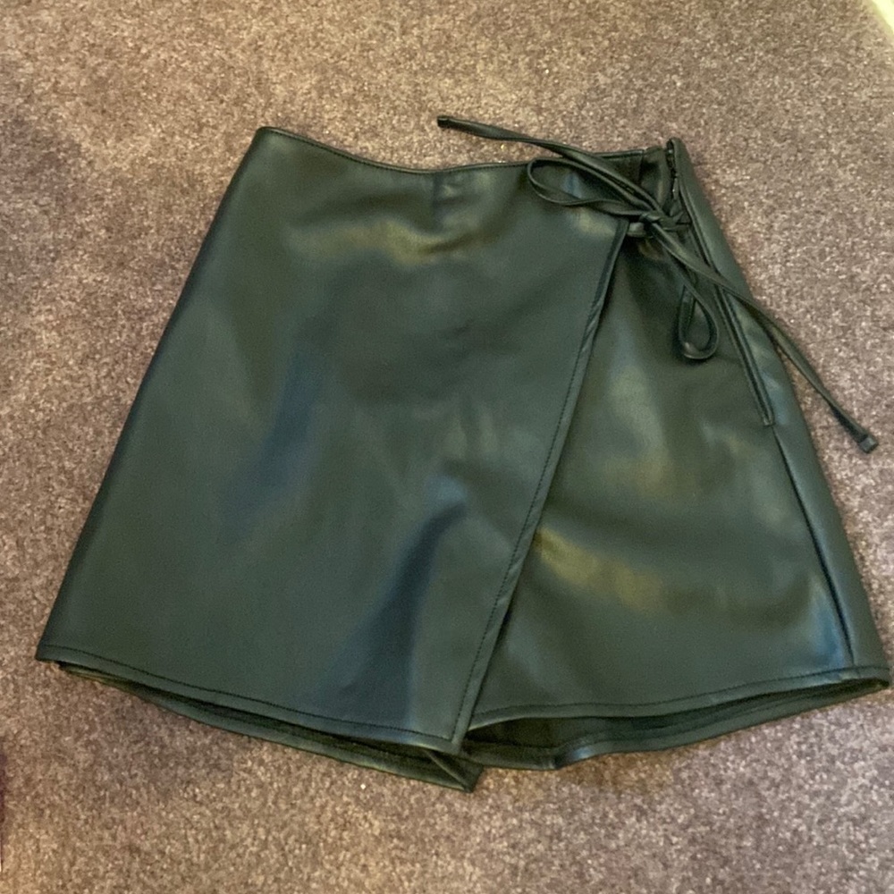 Abercrombie Faux Leather Skort